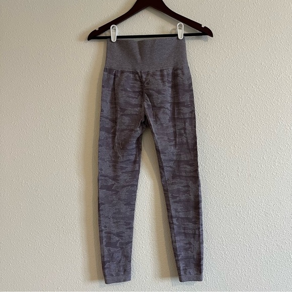 Amazon Purple Camo Seamless Leggings High Waist Workout Leggings Size Med - Picture 8 of 12